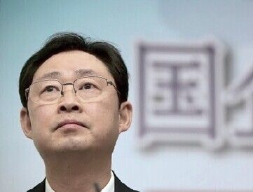 熊维平：这个企业要是我自己的，我早就不干了，何必这么受苦。这么大压力，我没得抑郁症。我也不能得抑郁症。